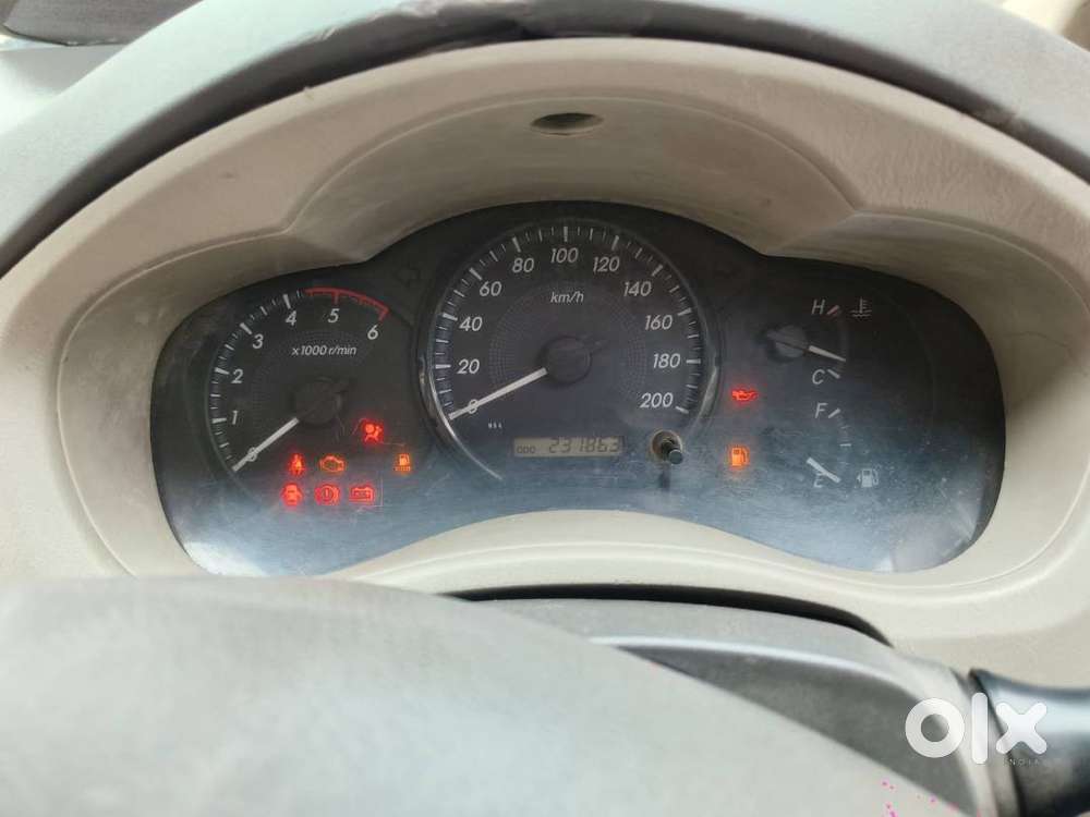 Toyota Innova 2.5 G 2013