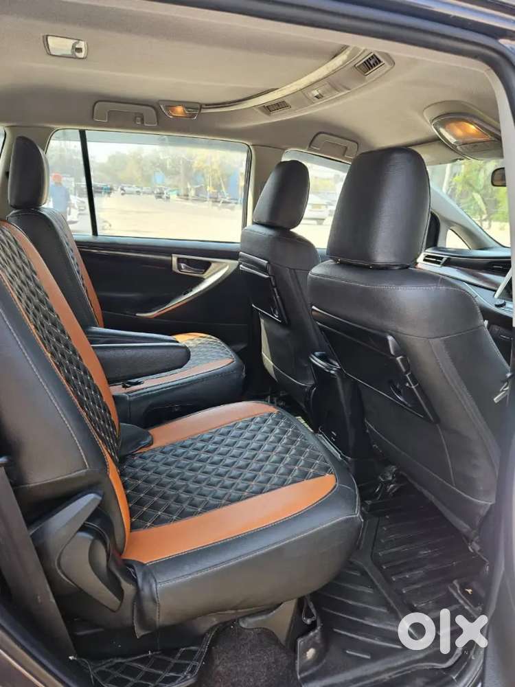 Toyota Innova Crysta 2016