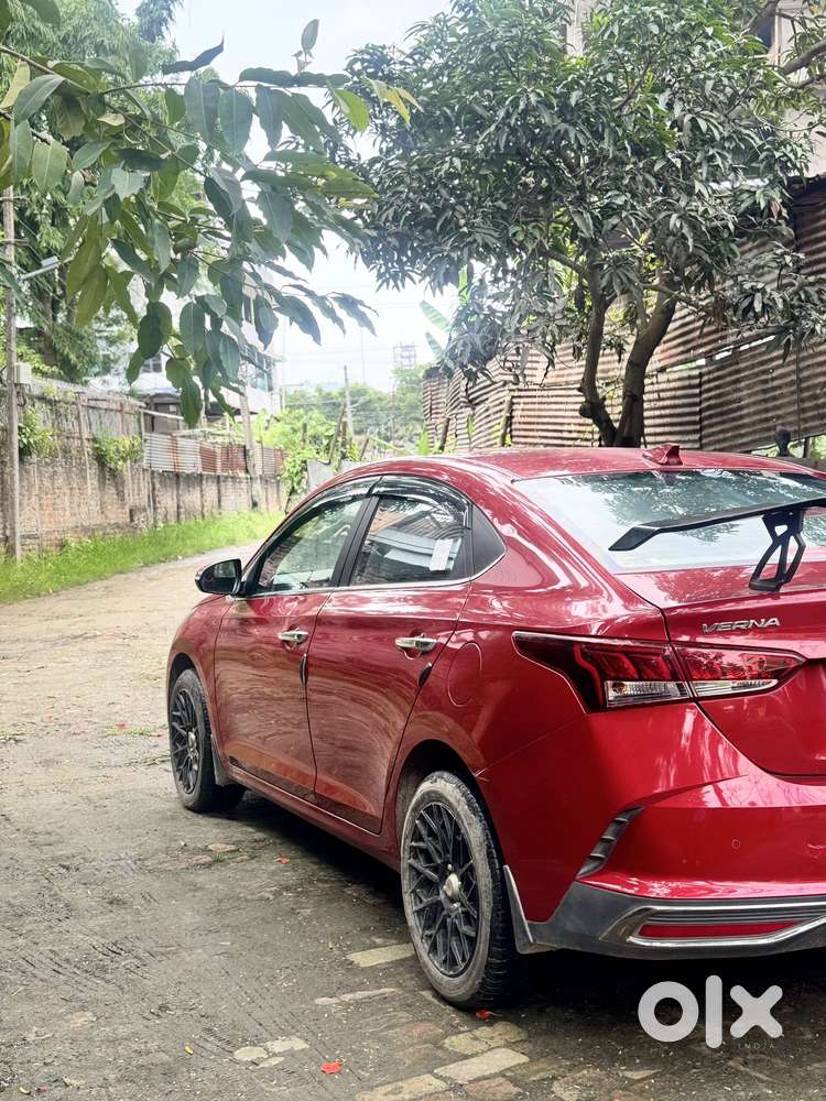Hyundai Verna 1.5 Sx Petrol Mt, 2022, Petrol