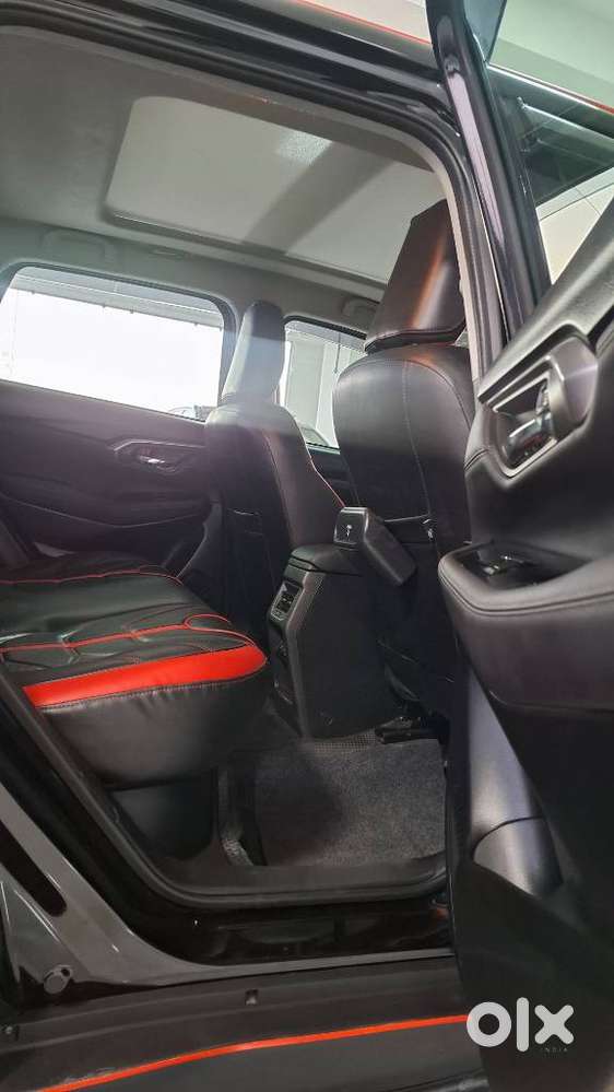 Toyota Urban Cruiser Hyryder 1.5 V Neo Drive At, 2024, Petrol