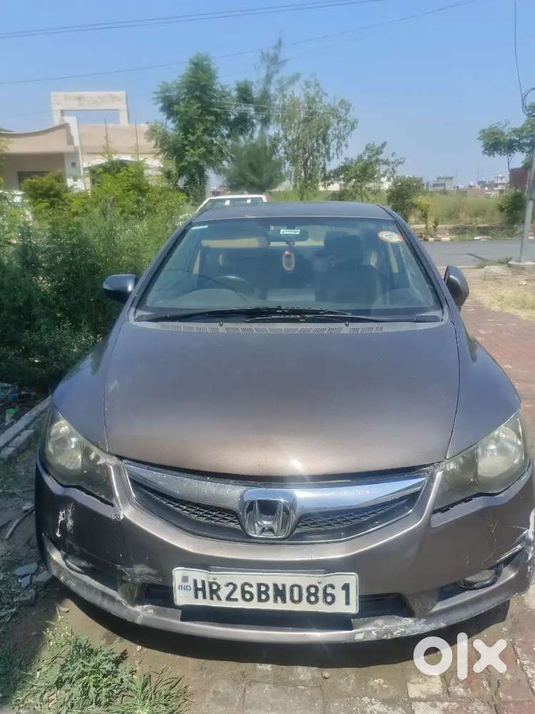 Honda Civic 2011 Petrol And Cng On Paper 105000 Km Driven