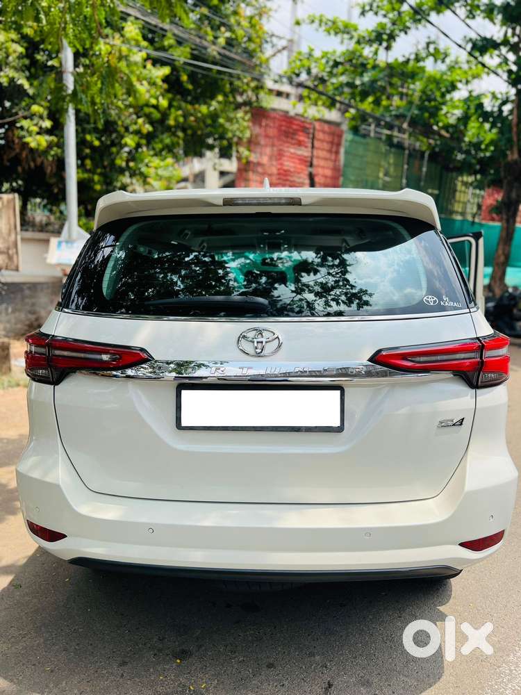 Toyota Fortuner 4x4 At 2.8 Diesel, 2022, Diesel