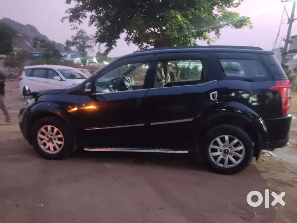 Mahindra Xuv500 W10 2017 Diesel Manual