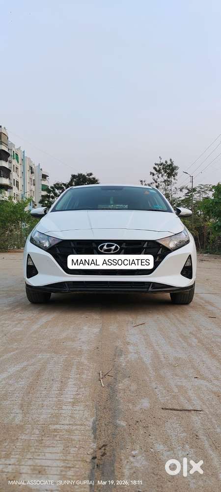 Hyundai I20 Sportz 1.2 Vtvt, 2022, Petrol