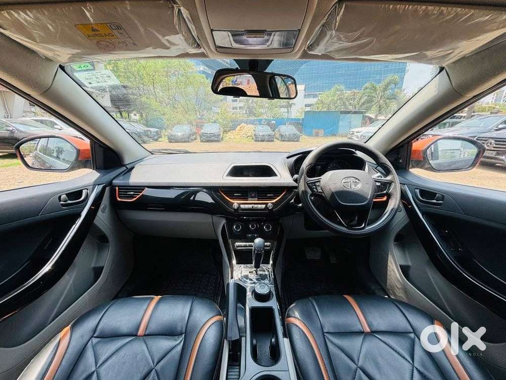 Tata Nexon Kraz Plus Amt, 2019, Petrol