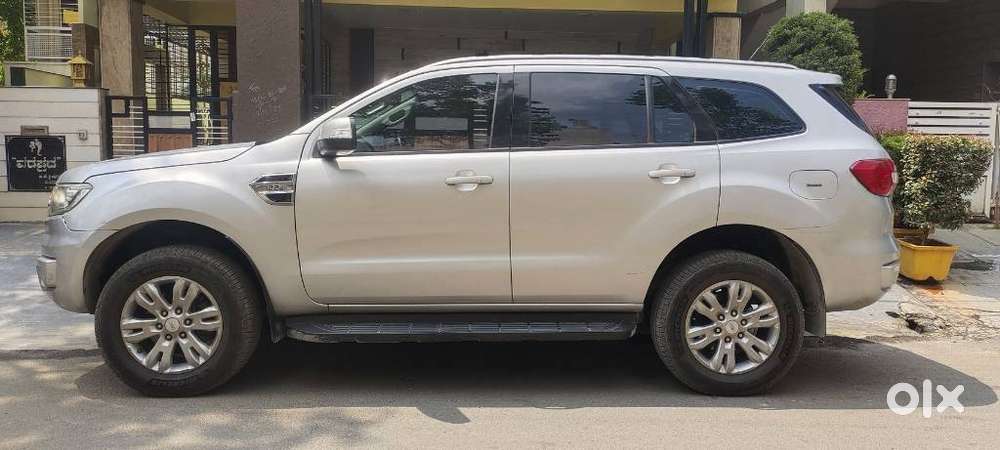 Ford Endeavour 2.2 Titanium At 4x2, 2016, Diesel