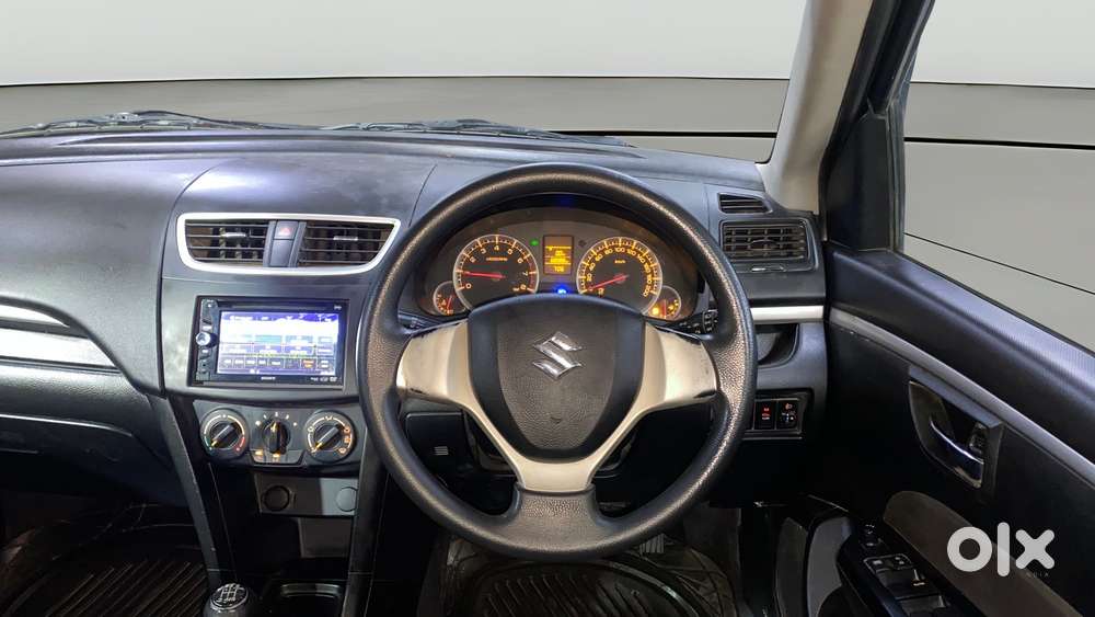 Maruti Suzuki Swift 2011-2014 Vxi, 2013, Petrol