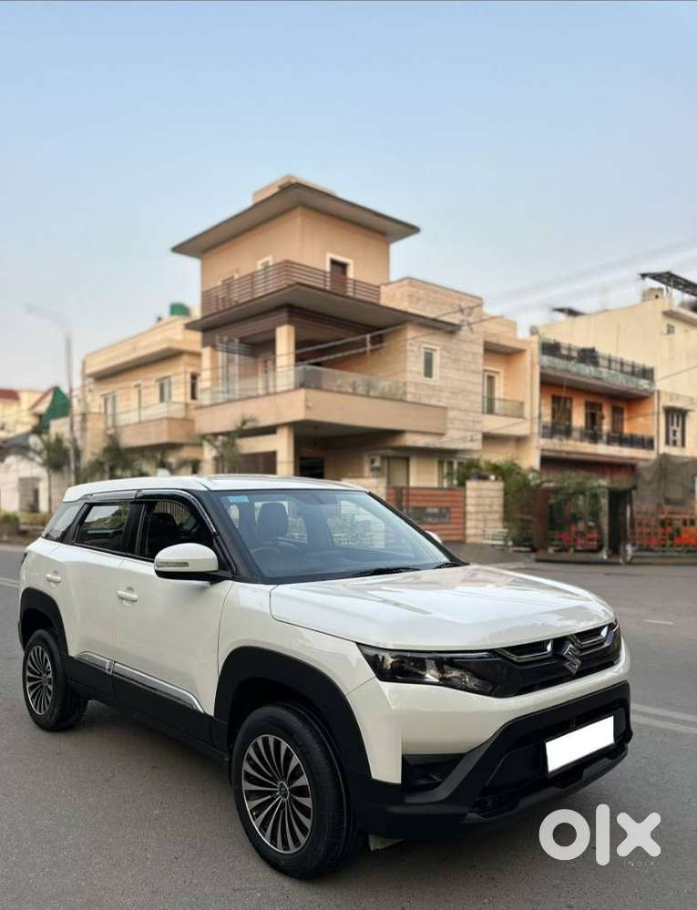 Maruti Suzuki Brezza 1.5 Vxi Smart Hybrid, 2024, Petrol