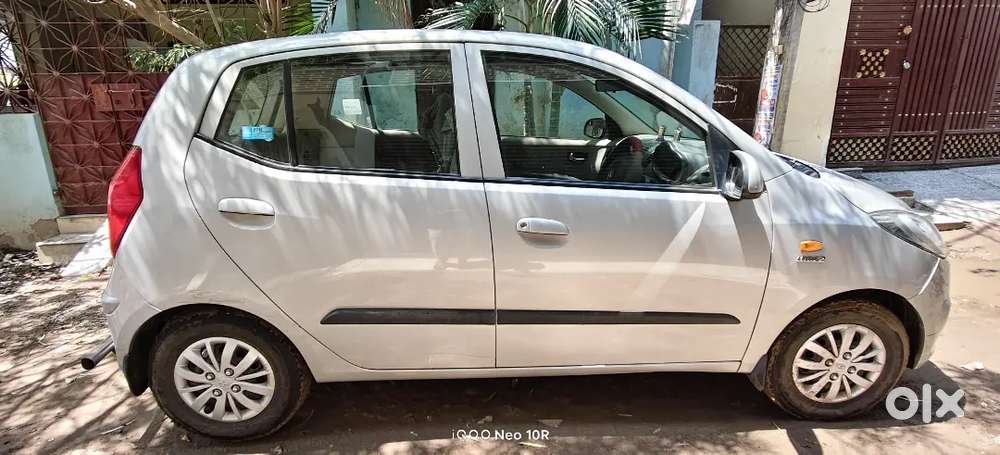 Hyundai I10 Sportz 2016 Well Maintained
