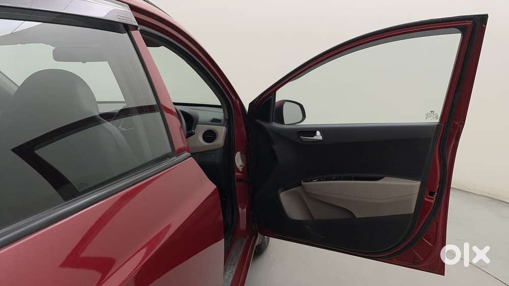 Hyundai Grand I10 [2017-2020] 1.2 Kappa Vtvt Sportz At, 2019, Petrol