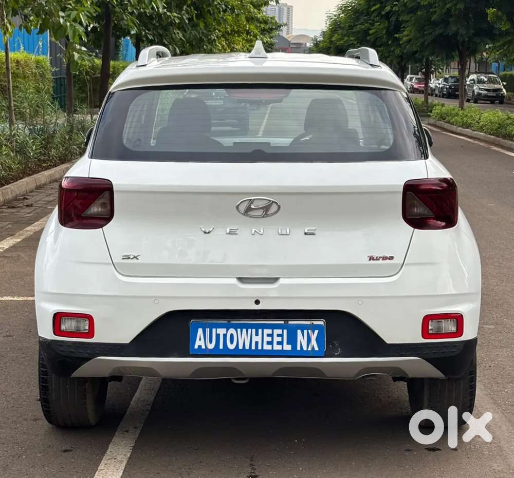 Hyundai Venue 1.0 Sx (o) Turbo Dct, 2020, Petrol