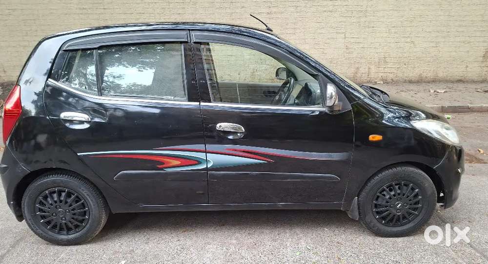 Hyundai I10 Cng+petrol Model 2012 July Month