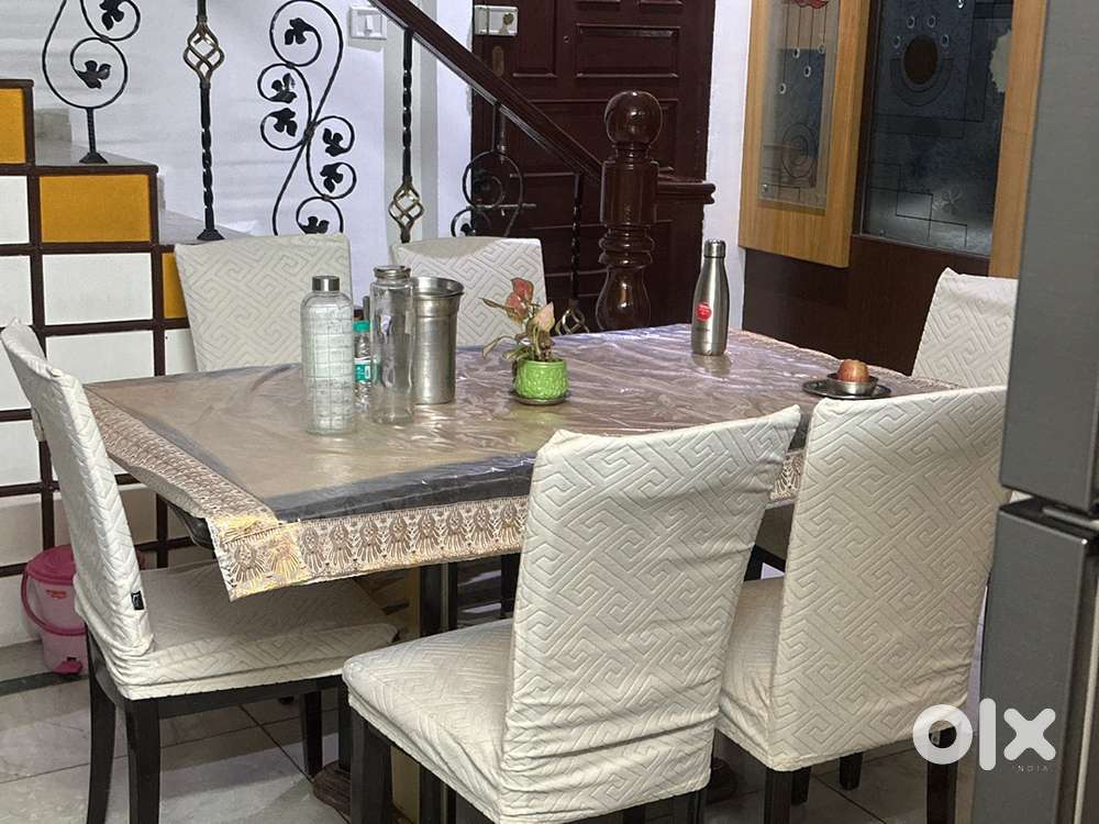 Dinning Table Six Seater