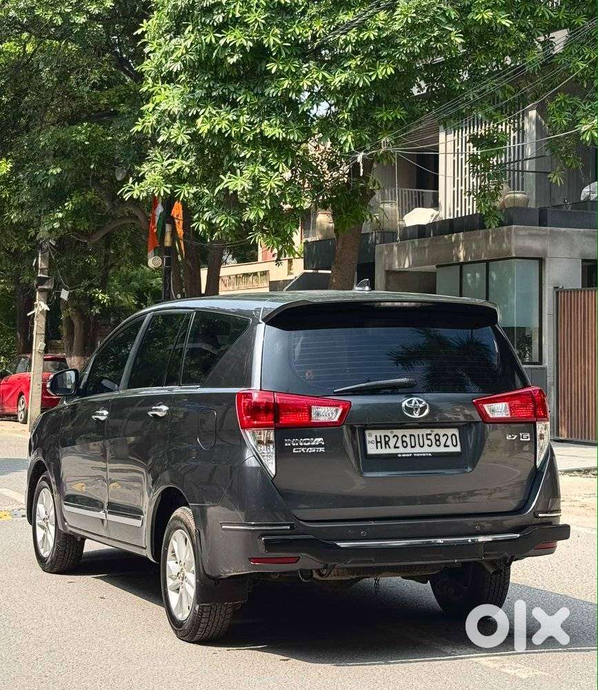 Toyota Innova Crysta 2.8 Gx At, 2018, Petrol