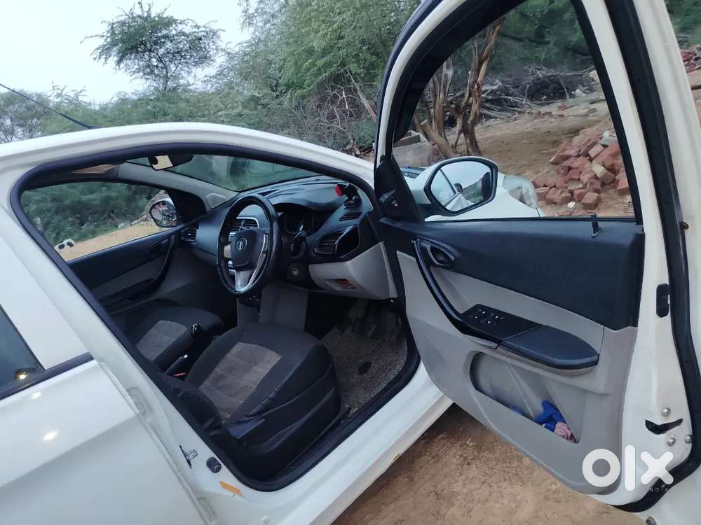 Tata Tiago 2017 Petrol Well Maintained