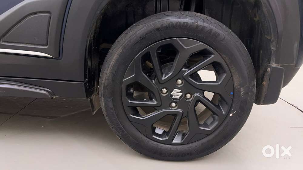 Maruti Suzuki Fronx Delta Plus 1.2l Ags, 2023, Petrol