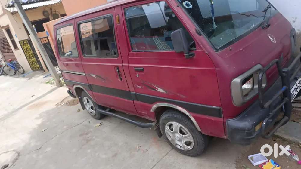 2nd Owner 2000 Maruti Omni 70000-km Manual