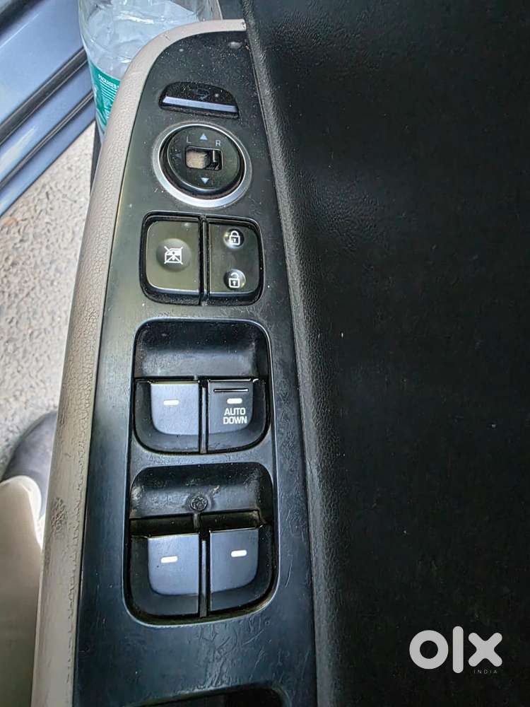 Hyundai Grand I10 Asta Option, 2017, Petrol