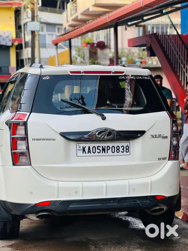 Mahindra Xuv500 2015