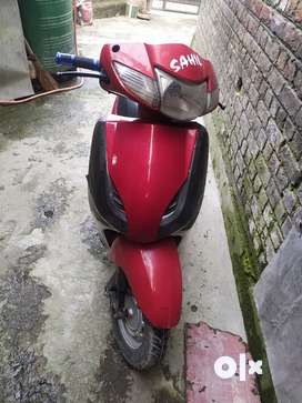 olx scooty activa