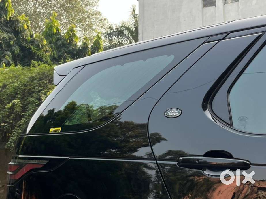 Land Rover Discovery Hse R-dynamic 2.0 Petrol, 2023, Petrol