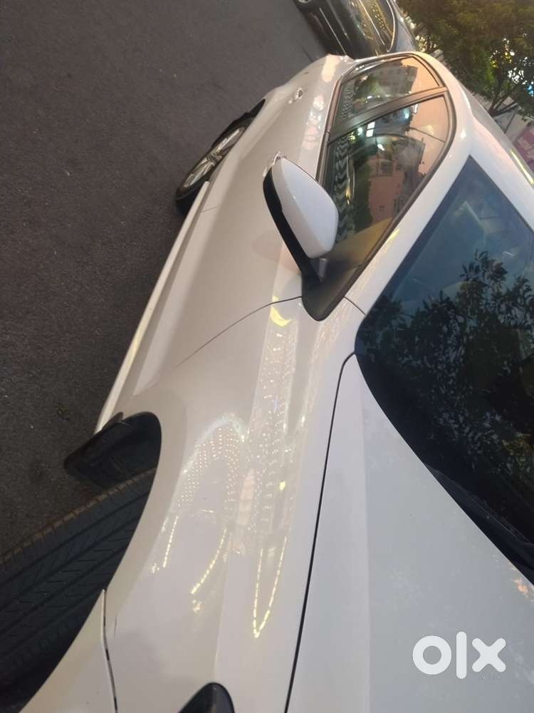 Volkswagen Ameo Petrol 2018