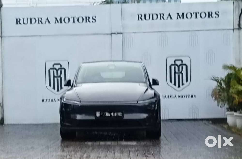 Tesla Model Y Rear-wheel Drive (rwd), 2026, Electric