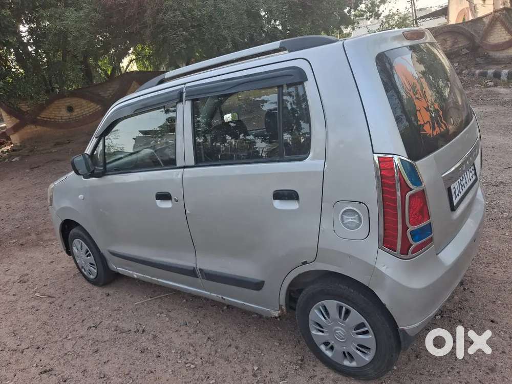 Gaadi Main Led Or Back Camera Laga Hua Hai Bettry New Power Steering