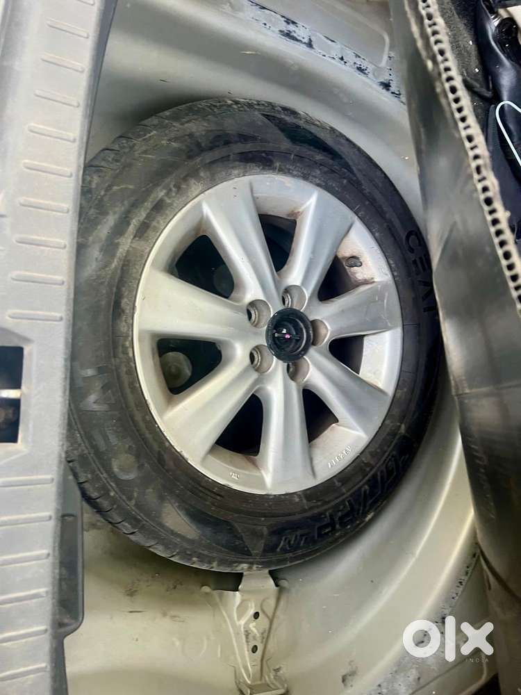 Toyota Corolla Altis 1.8 J, 2011, Petrol