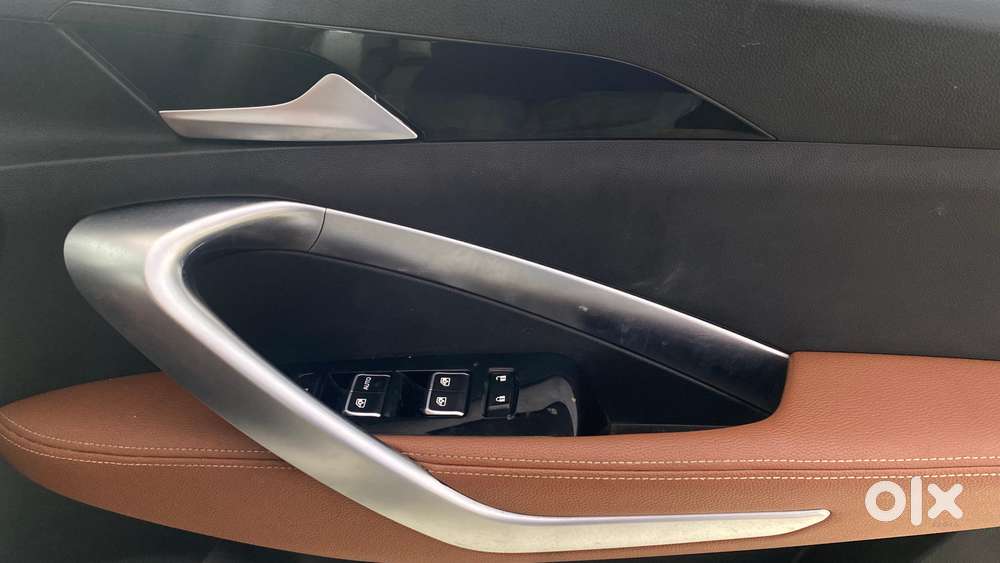 Mg Hector Plus Sharp Dct, 2021, Petrol