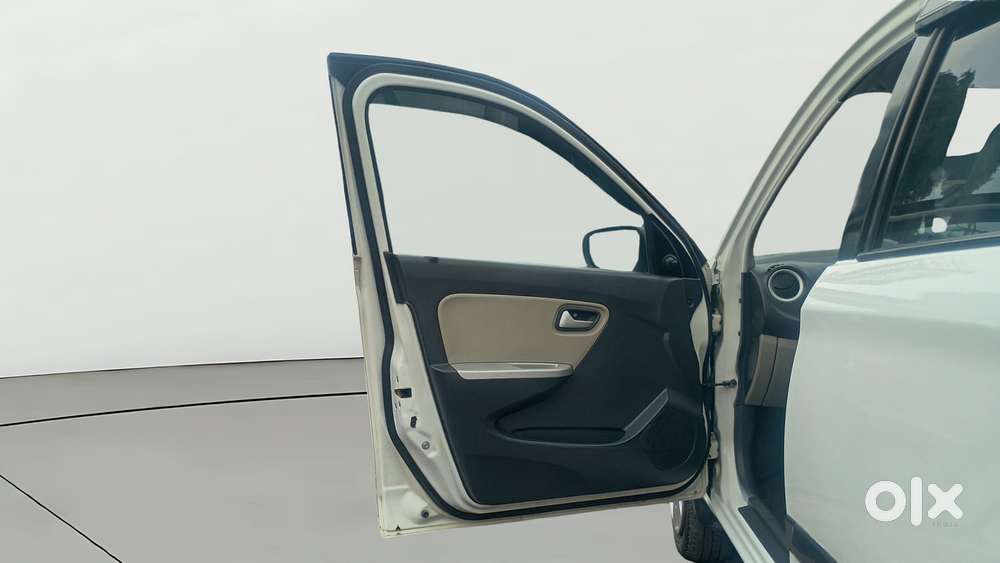 Maruti Suzuki Alto K10 Vxi, 2019, Petrol