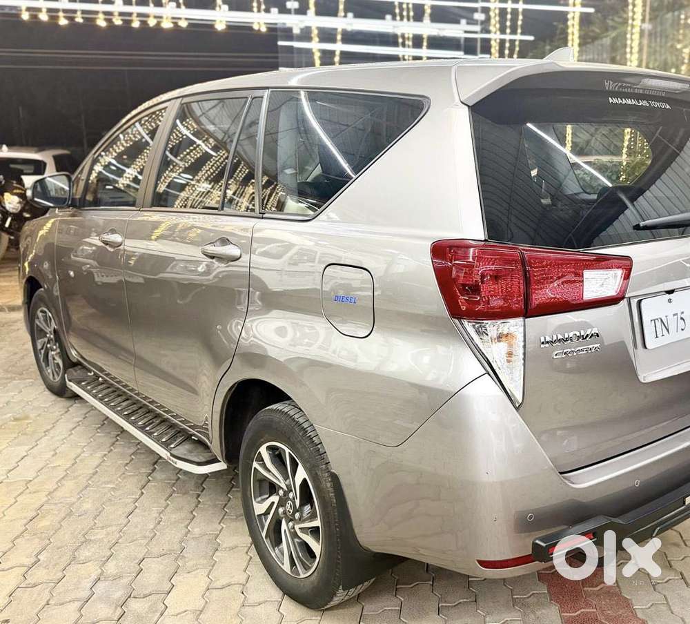 Toyota Innova Crysta 2.4 G Mt, 2021, Diesel