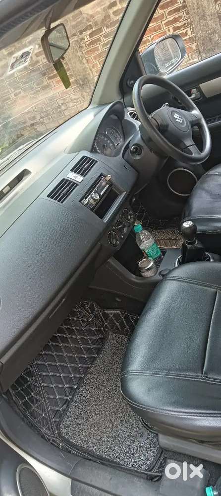 Maruti Suzuki Swift 2011 Petrol 53000 Km Driven