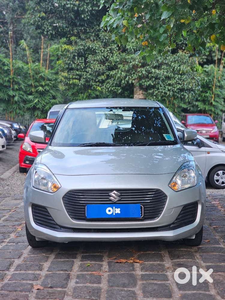 Maruti Suzuki Swift Vxi + Manual, 2018, Petrol