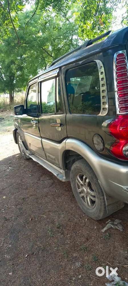 Minor Problems  Power Steering 7 Seaters 70% Tyres