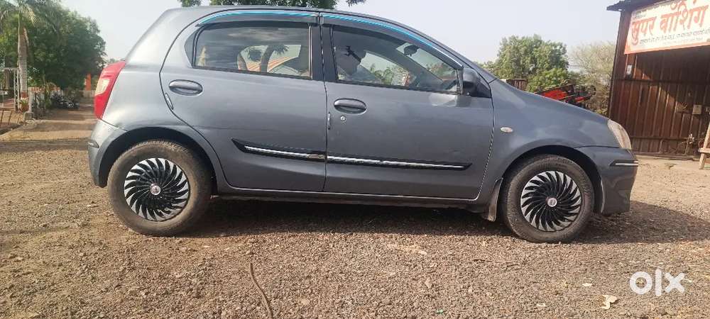 Toyota Etios Liva 2013 Diesel 100000 Km Driven