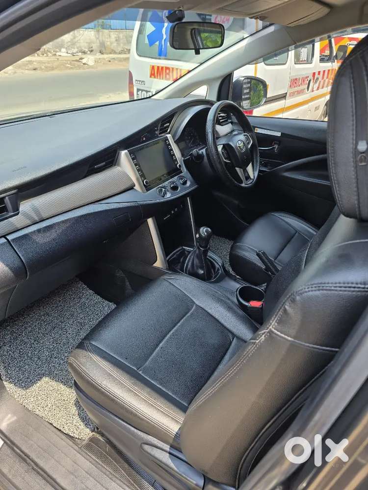 Toyota Innova Crysta 2021