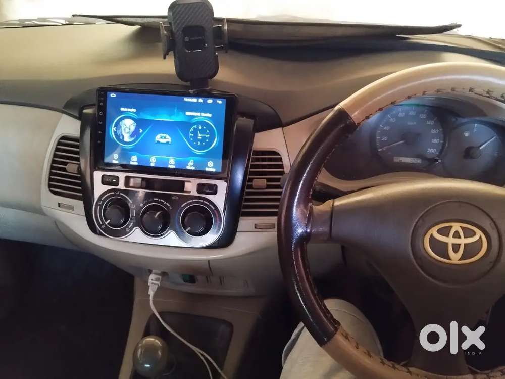 Toyota Innova 2012 Diesel Well Maintained