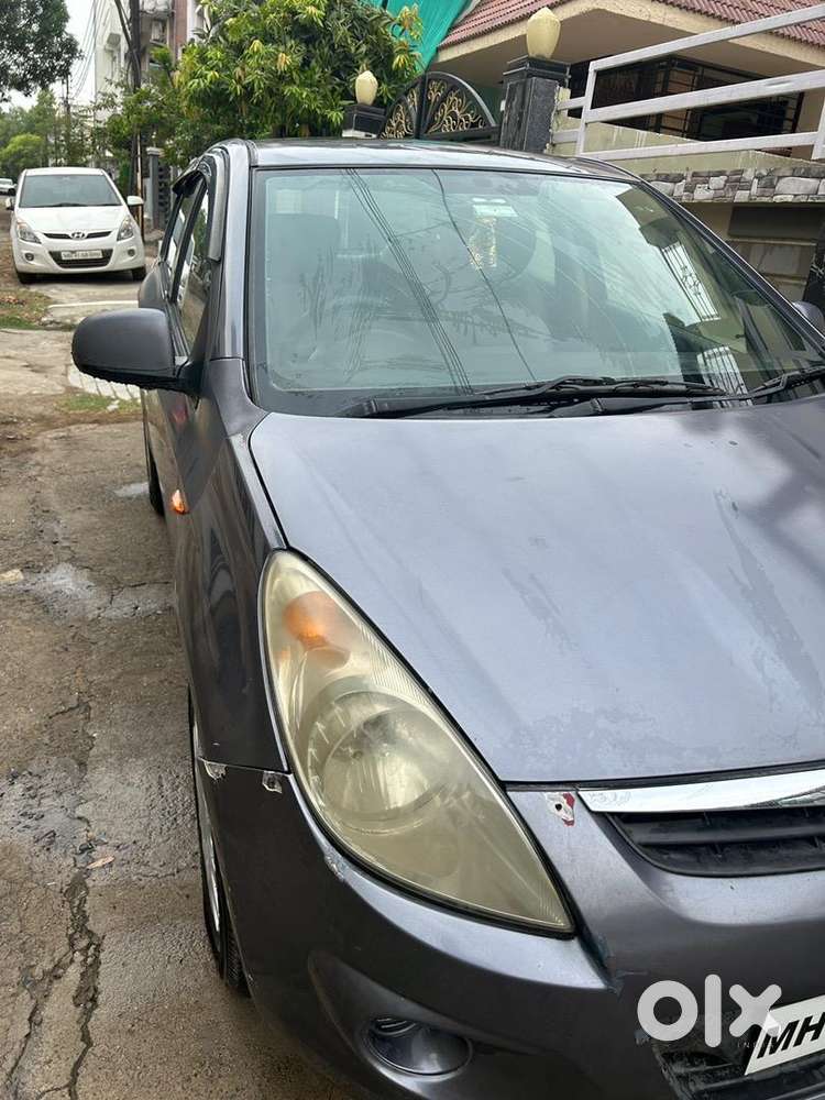 Hyundai Car Manual 2011