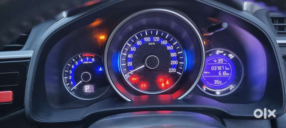 Honda Jazz V At I-vtec, 2016, Petrol