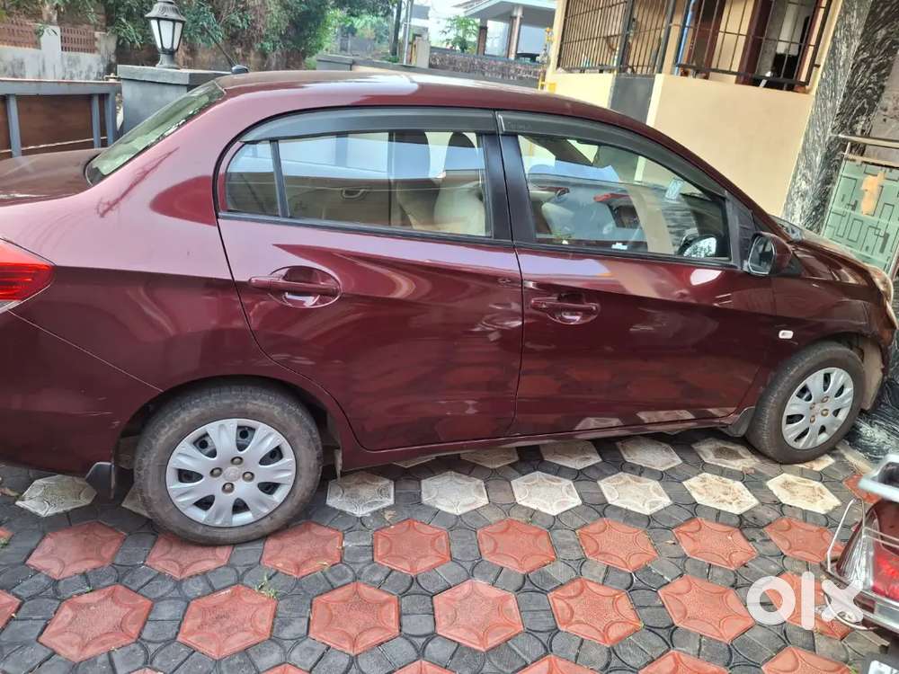 Honda Amaze 2014 Petrol  1st Owner  Well Maintained  Good Condition