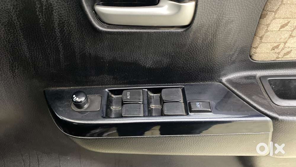 Maruti Suzuki Wagon R 1.0 Vxi, 2017, Petrol