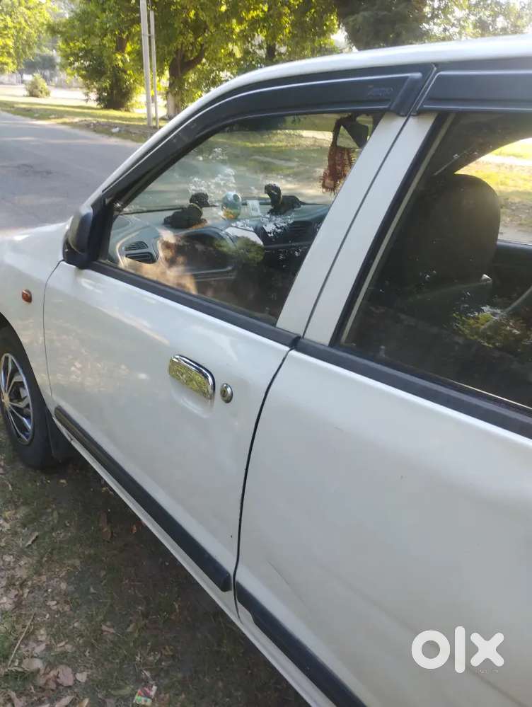Car Okay Ekadam Kuchh Kami Nahin Hai