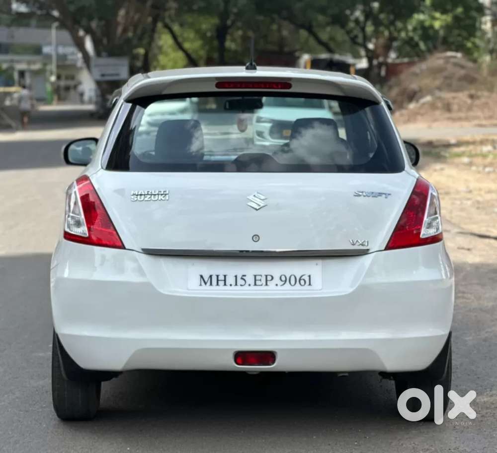 Maruti Suzuki Swift Vxi, 2015, Petrol
