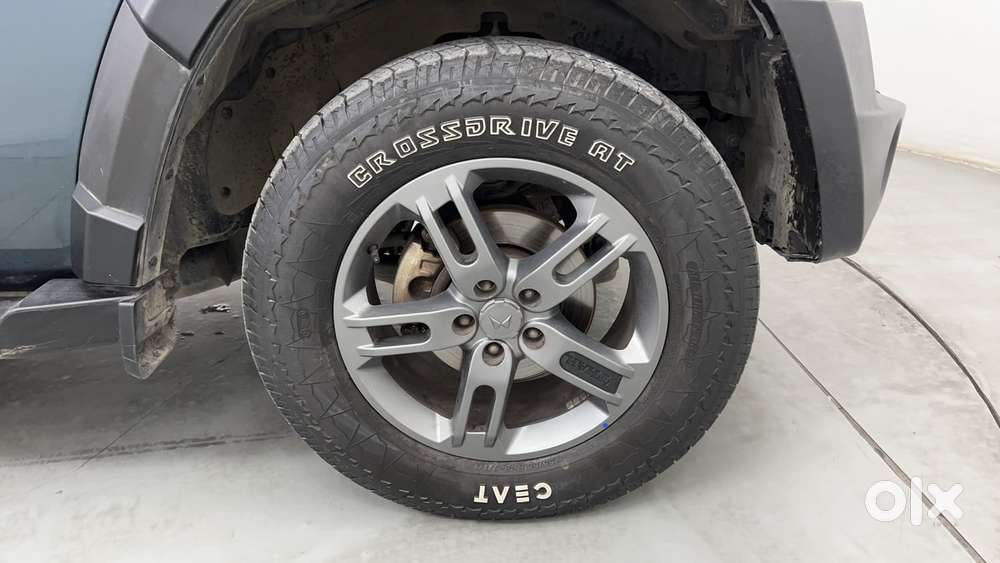 Mahindra Thar Lx Hard Top Petrol At Rwd, 2023, Petrol