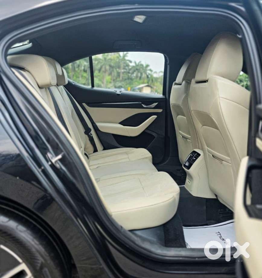 Skoda Octavia 2.0 L K Tsi At, 2022, Petrol