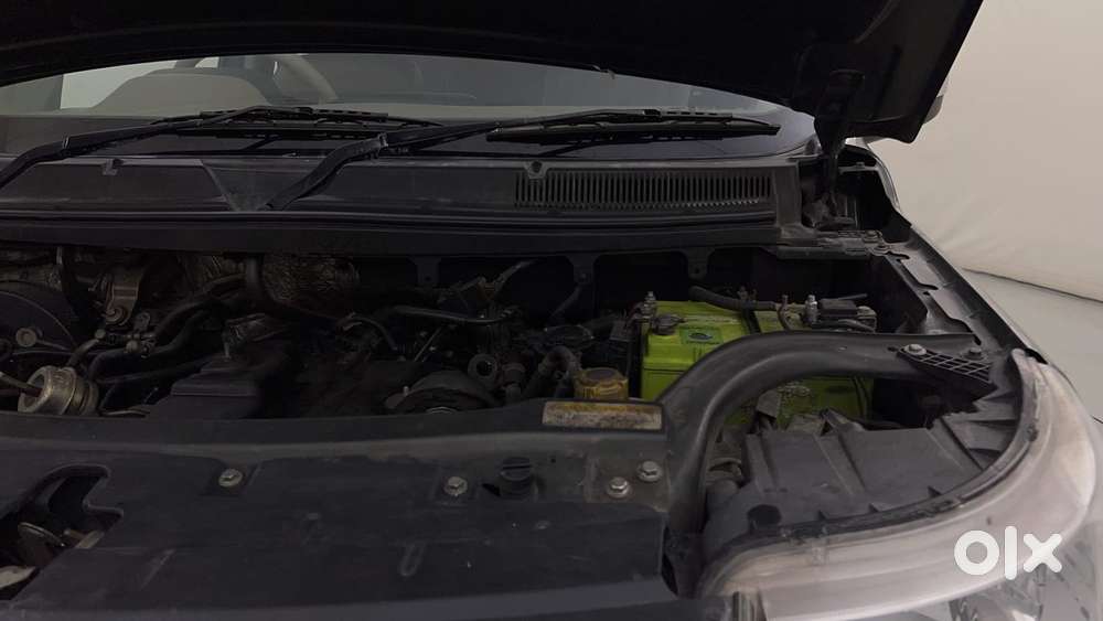 Mahindra Tuv 300 T8, 2016, Diesel