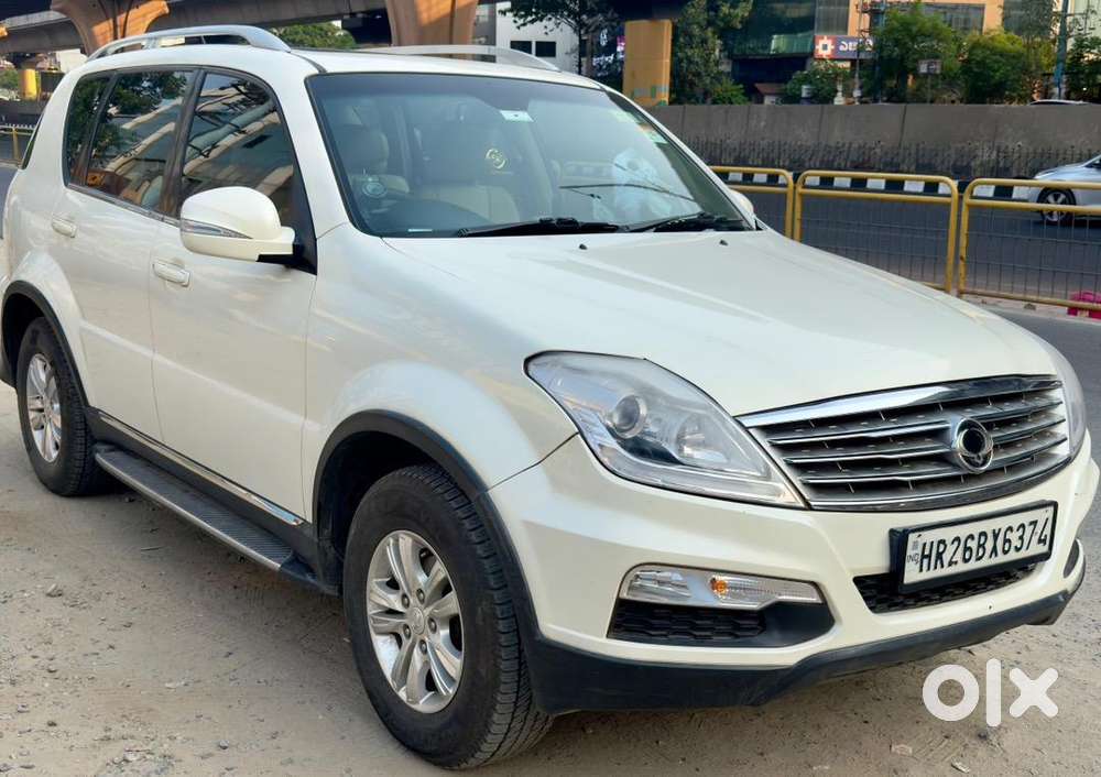 Mahindra Diesel Car 2013 7 Seater Automatic