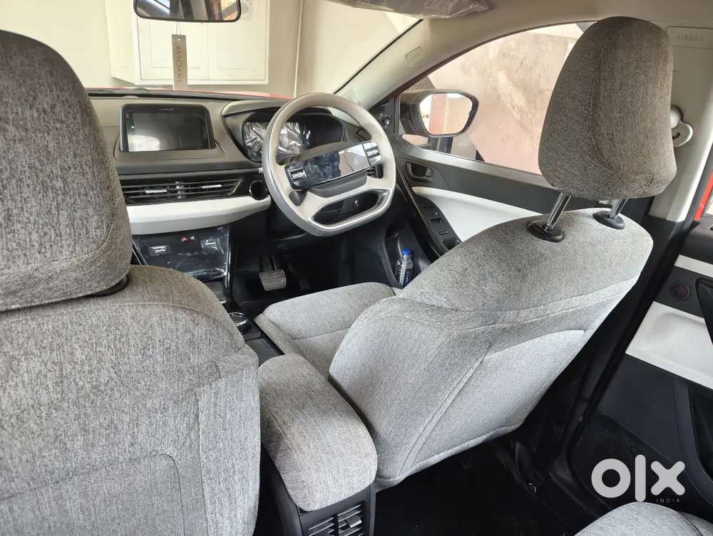 Tata Curvv 2025 Petrol 9800 Km Driven