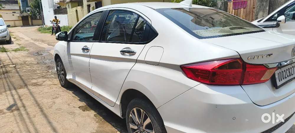 Honda City 2022 Petrol Well Maintained 27k Driven